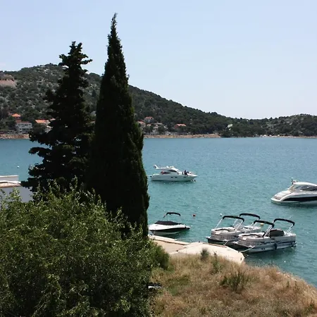 Apartment By The Sea Tisno, Murter - 5141 Tisno