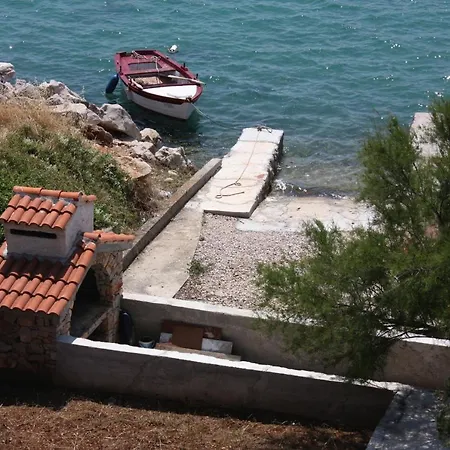 Apartment By The Sea Tisno, Murter - 5141 Tisno