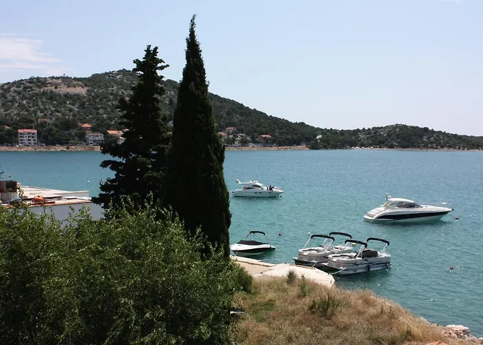 Appartement By The Sea - Murter - 5141 Tisno